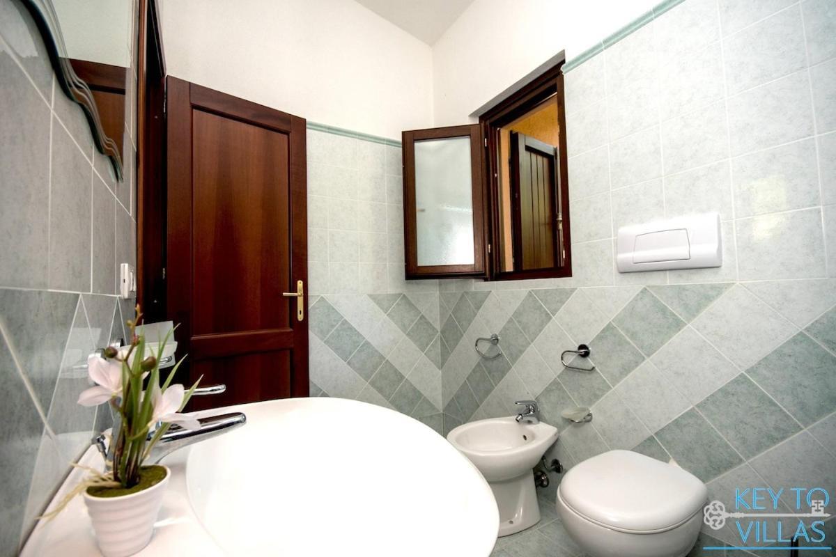 Villa Vista - Key To Villas Costa Paradiso Εξωτερικό φωτογραφία